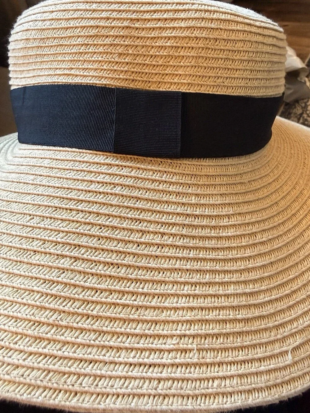 H&M divided wide